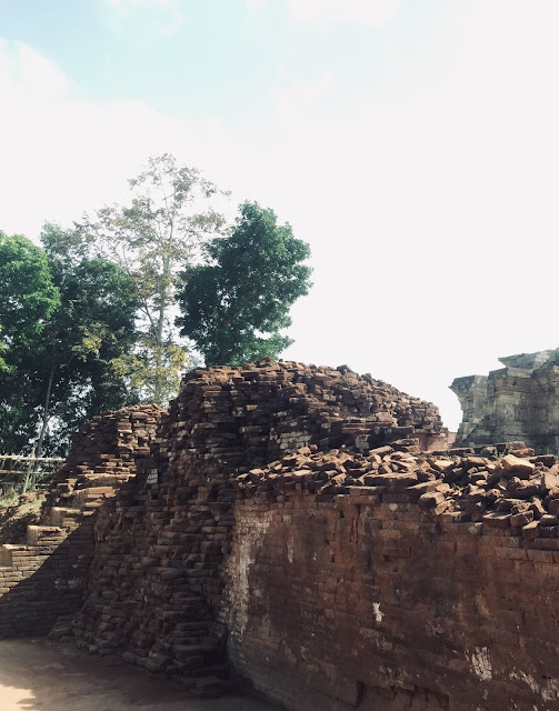 candi cungkup sanggrahan