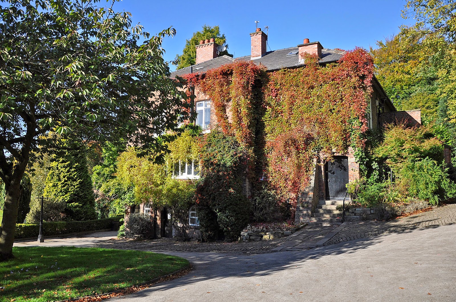 Gardening with John Steedman Fletcher Moss Gardens