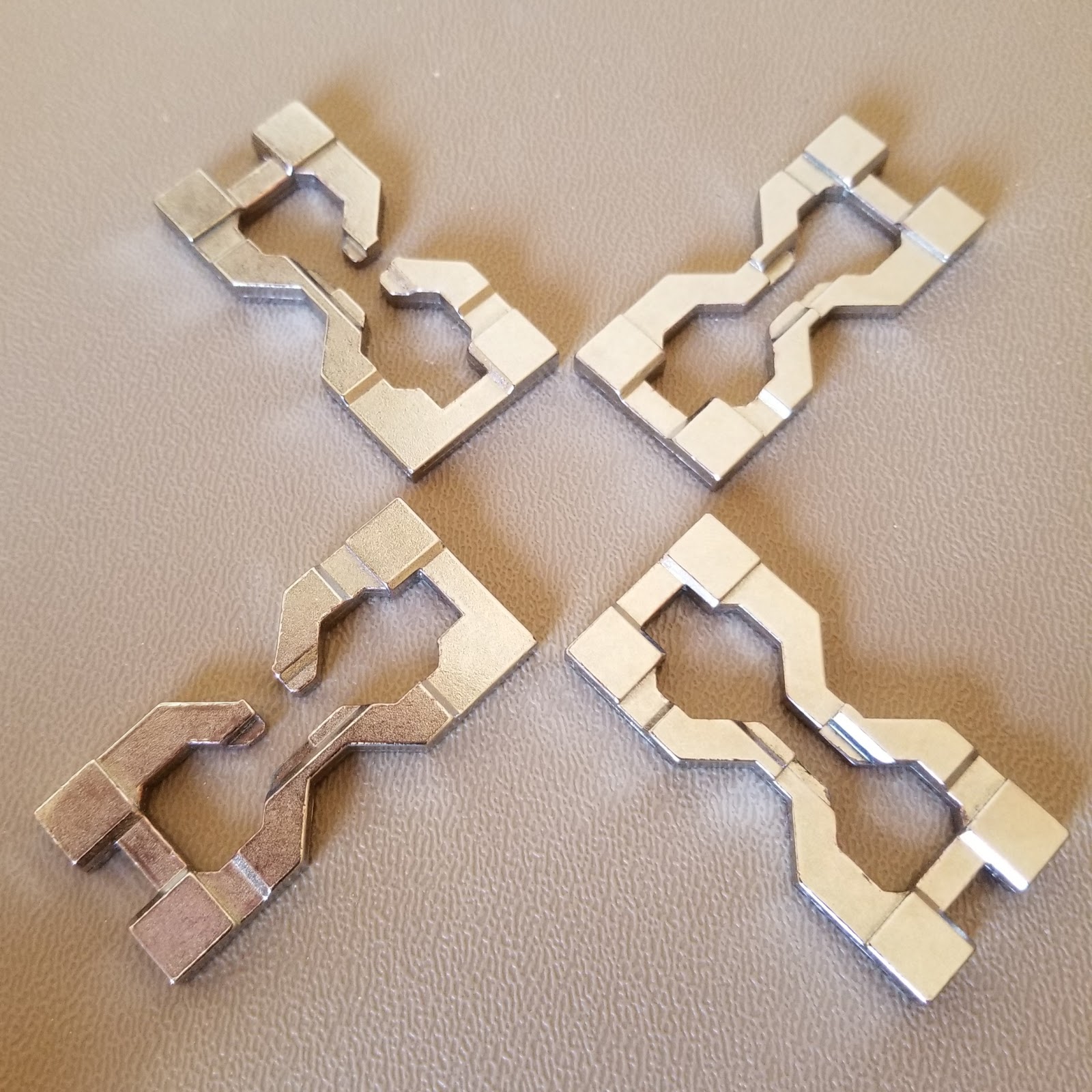 HANAYAMA Huzzle Cast Hourglass Level 6 Brain Teaser Puzzle Japan free