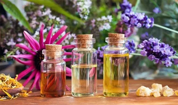 Refresh with essential oils Refresh with essential oils