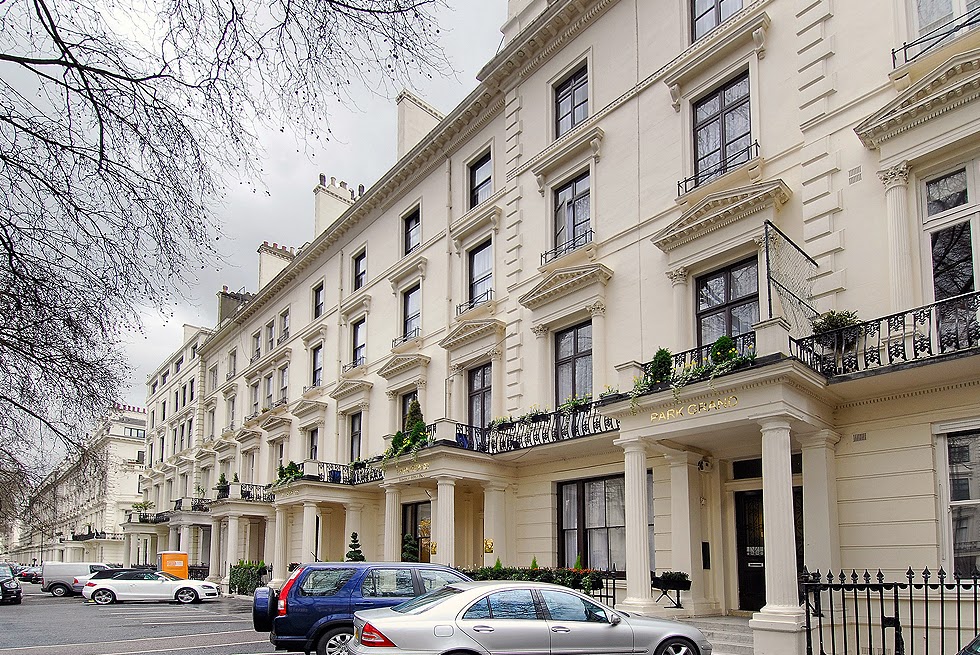 A mix of old and new world style Grand Royale London Hyde Park Hotel It's Free At Last