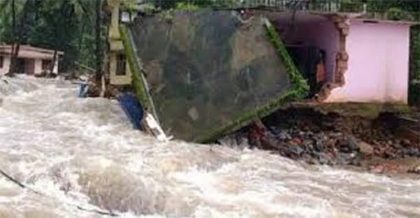 News, Malappuram, Kerala, Accident, 2 die in landsliding