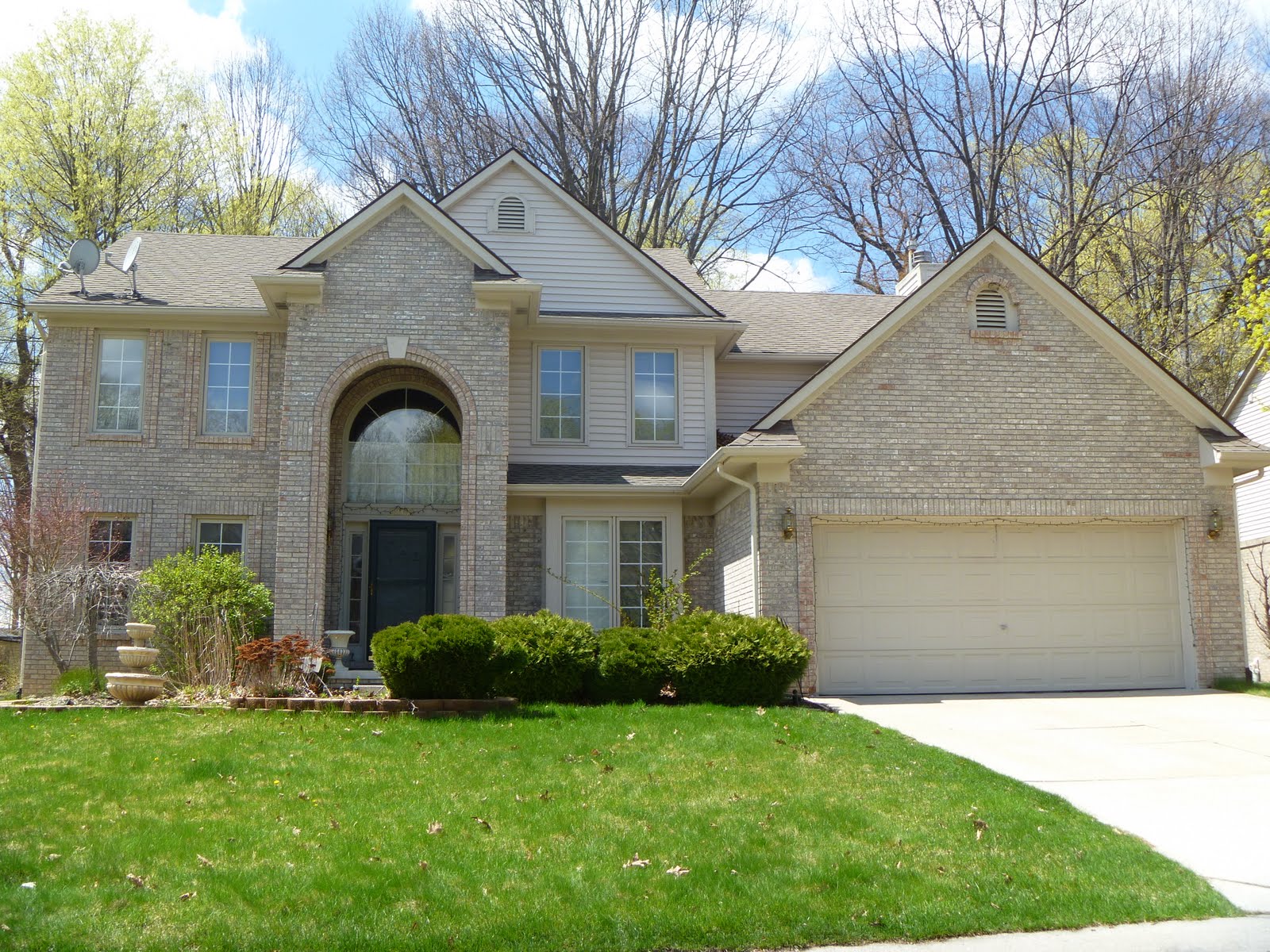 Homes for Sale in Farmington Hills MI Blog Subdivision Secluded Lane