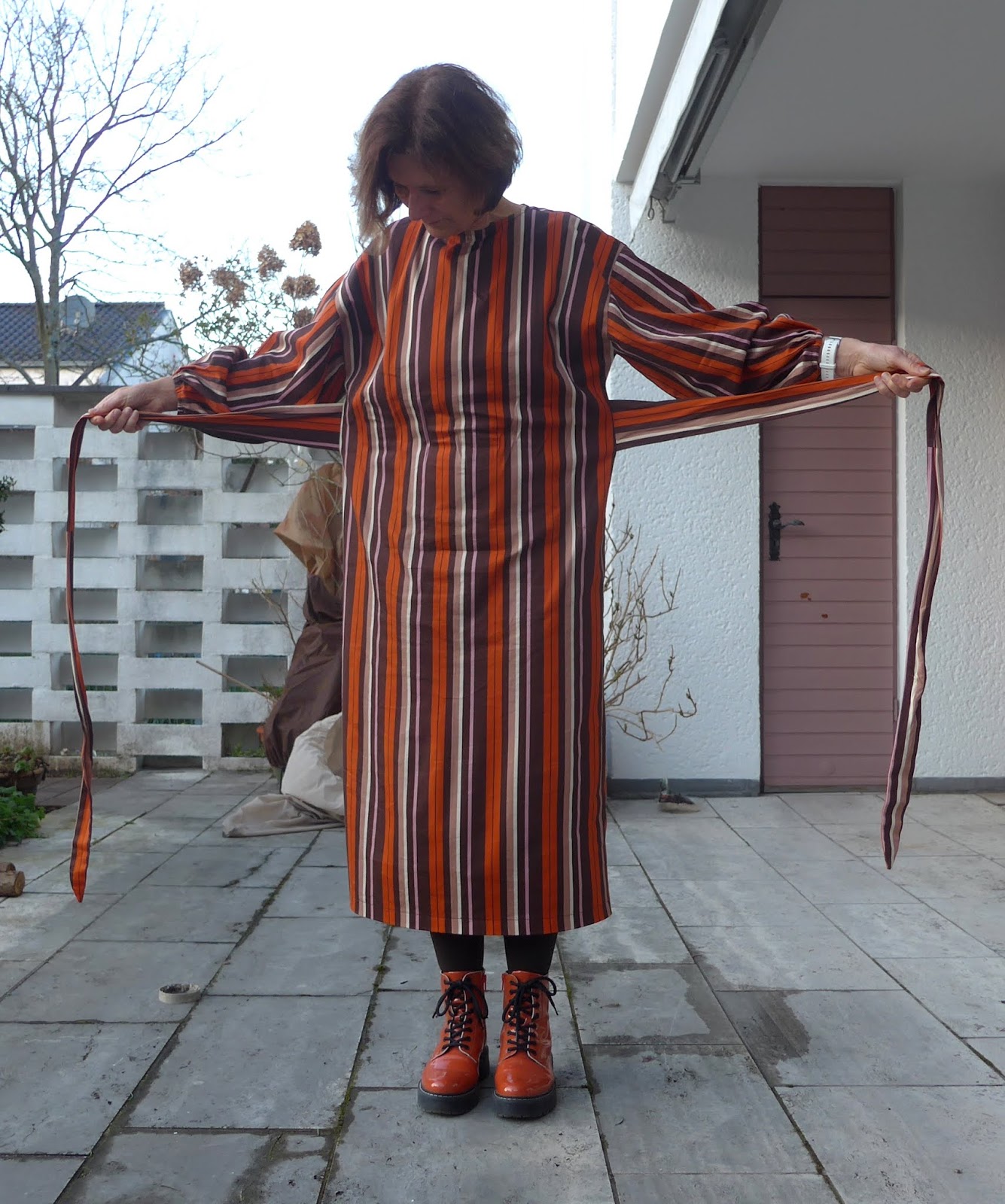 SCHILDKROETE - VOM LANGSAMEN NÄHEN UND LAUFEN: MeMadeMittwoch - Array Dress