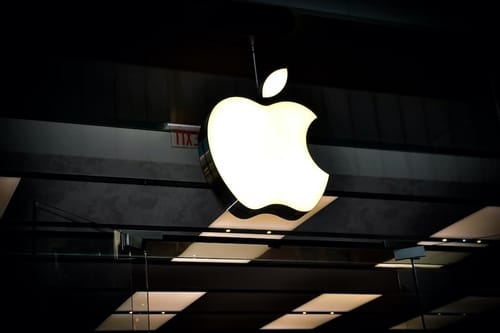 Apple sues a partner for stealing 100,000 products