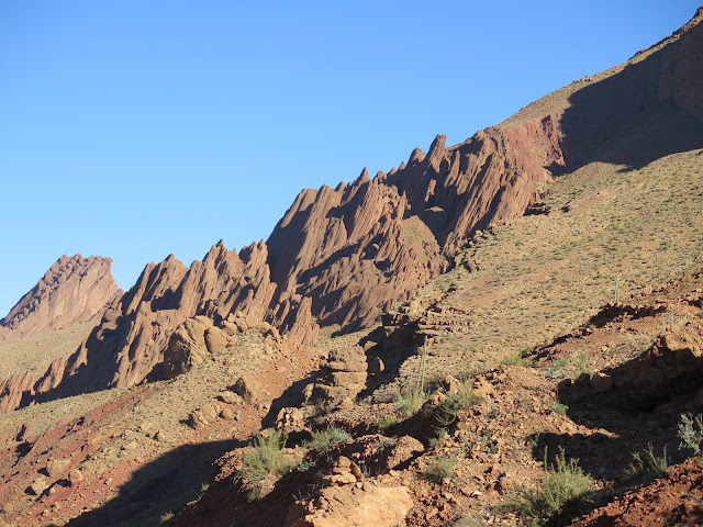 Formaciones geológicas en el Valle del Dadès causadas por la erosión