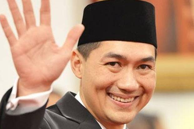 Para Menteri Baru Dalam Kabinet Indonesia Maju, Sandiaga Uno Dan Risma Terpilih Sebagai Menteri