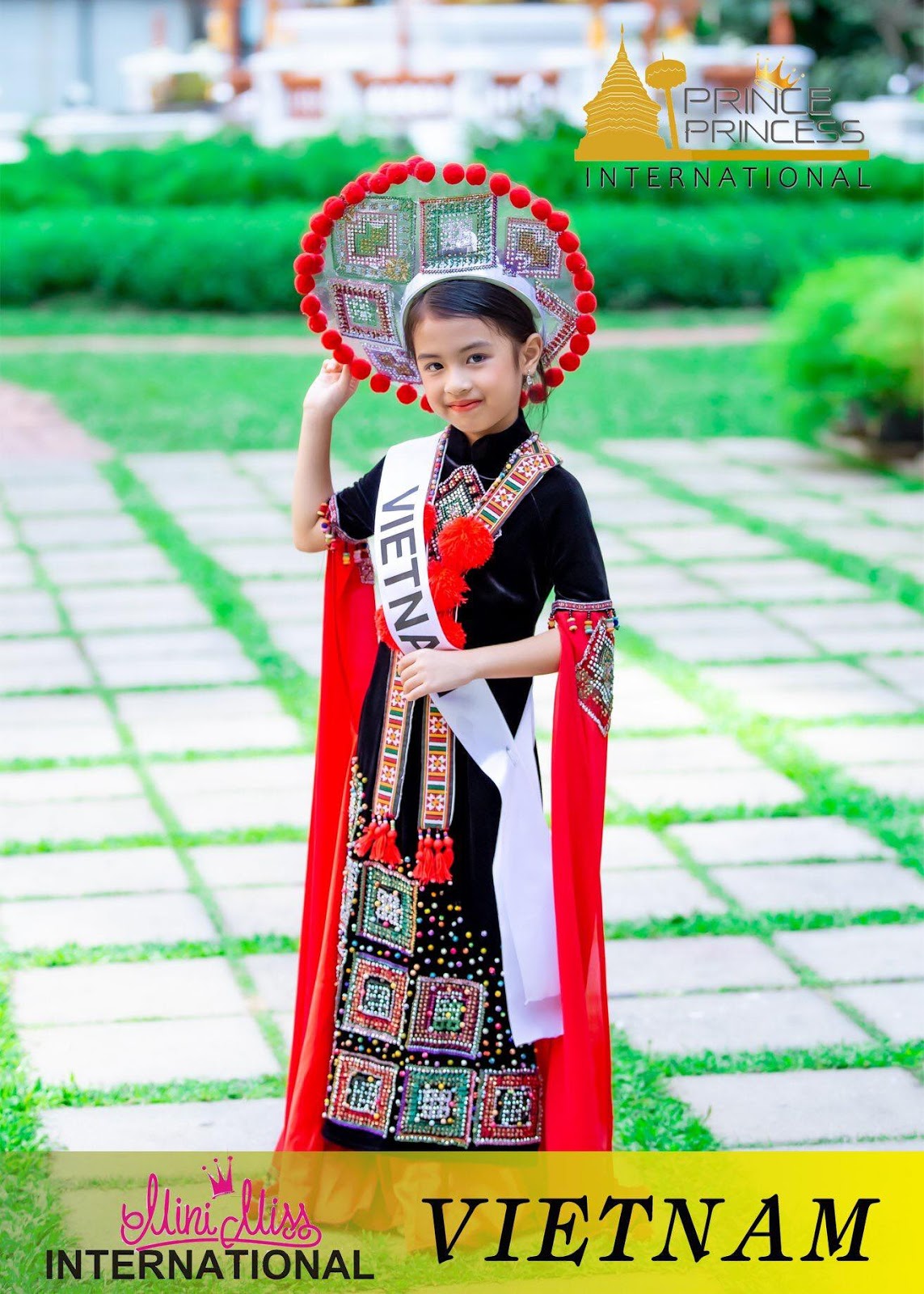 Phan Ngọc Đan Thanh Hoa hậu nhí Châu Á Thái BÌnh Dương
