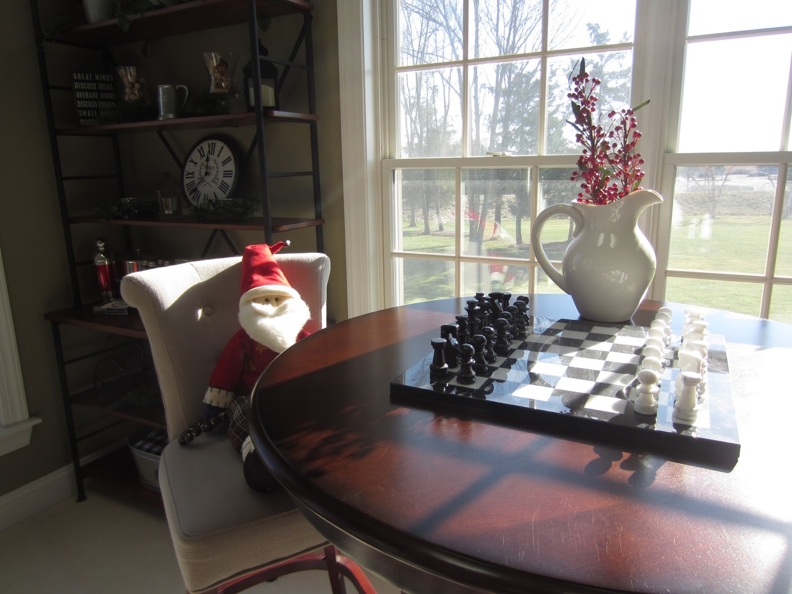 Decorating with Santa Decorating with Santa