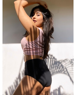 Nikita Sharma Social Media Images 31-03-2020