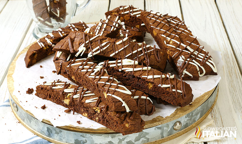 Chocolate Lovers Brownie Biscotti (With Video)