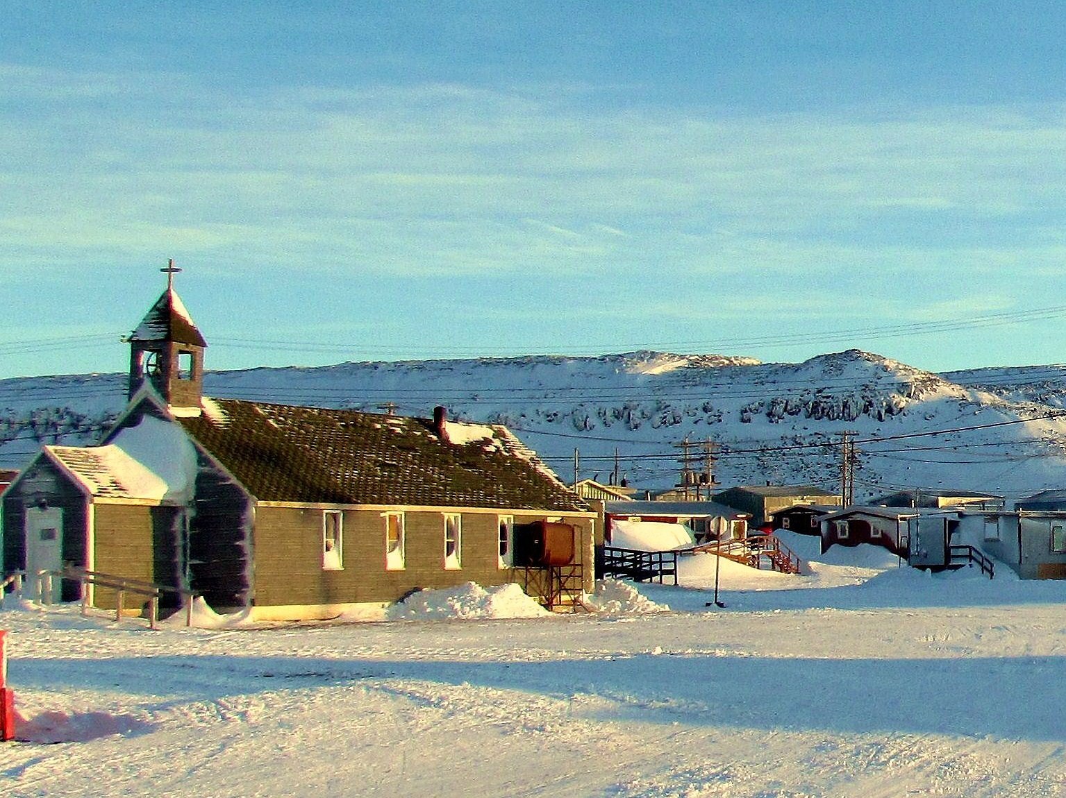Ultima Thule Ulukhaktok (Holman), Victoria Island an arctic hamlet