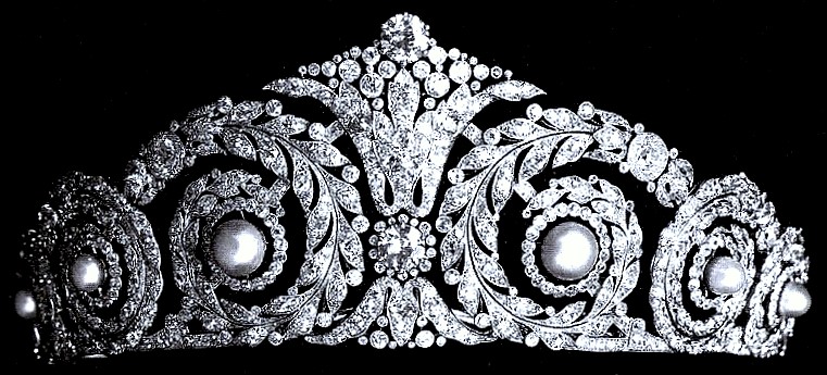 cartier tiara collection