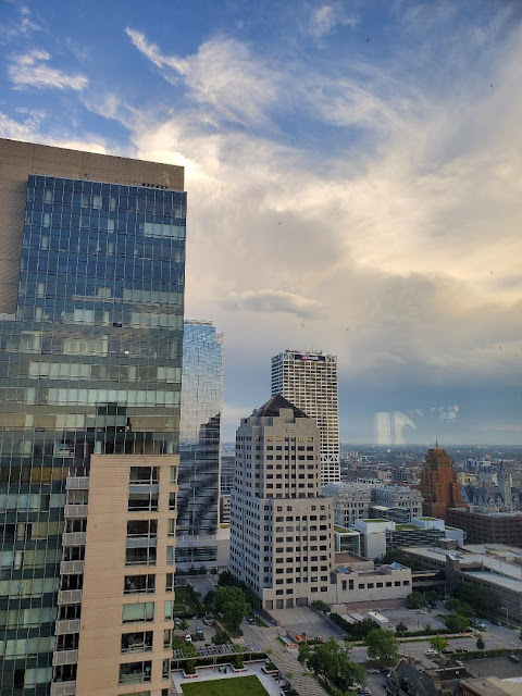 What's On Tonight & Pop Culture: Politics Corner July 8th