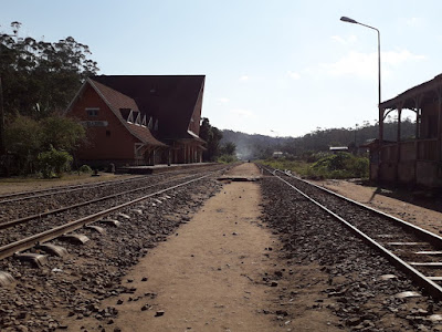 estacion-tren-abandonada-epoca-colonial-fancesa-madagascar