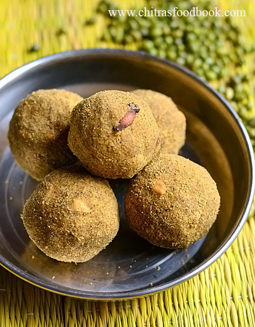 Green gram laddu