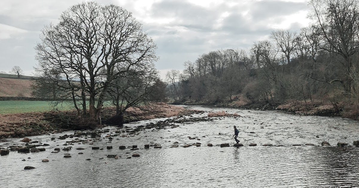 March Month in a Minute - Helpful Mum