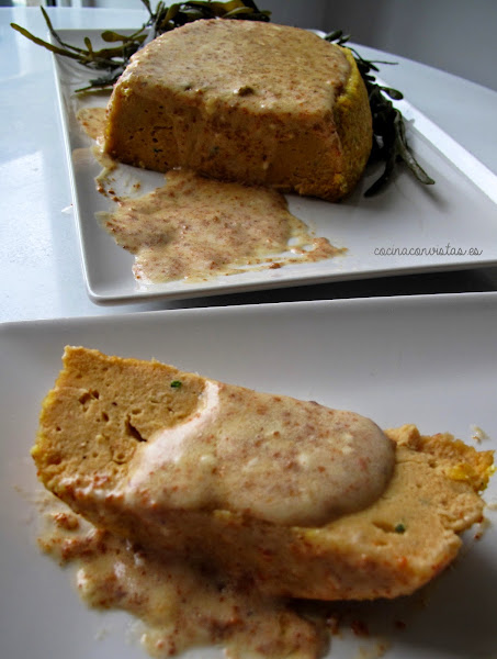 Pastel de Salmonetes (en microondas) con salsa de Erizos de Mar