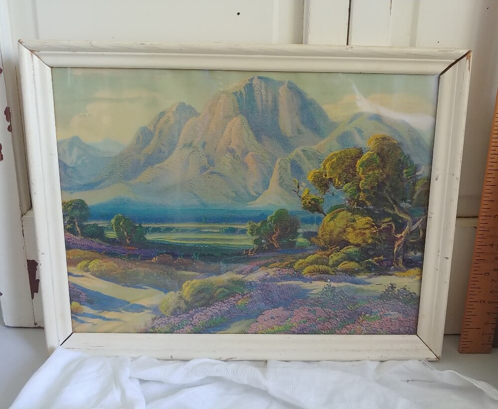 Treasure Trove Tuesday - This Week's Thrifting Finds