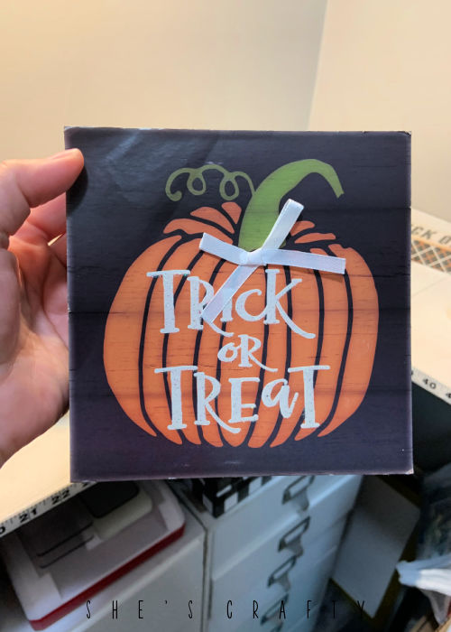 dollar store trick or treat sign