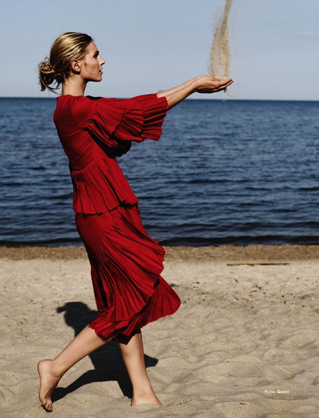 Glamour France October 2015, Karlina Caune Gucci 2015 AW Red Layered Silk Satin Georgette Plisse Ruffle Dress Editorials