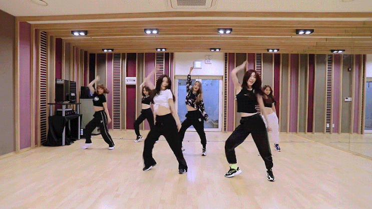 비주얼맛집인줄만 알았는데 군무+피지컬도 쩌는 신인 | 인스티즈