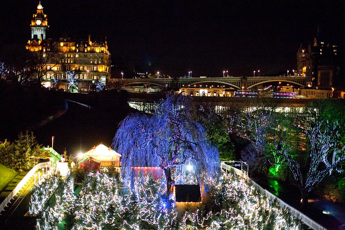 Top 10 Beautiful Cities to Celebrate Christmas Top 10 Beautiful Cities to Celebrate Christmas