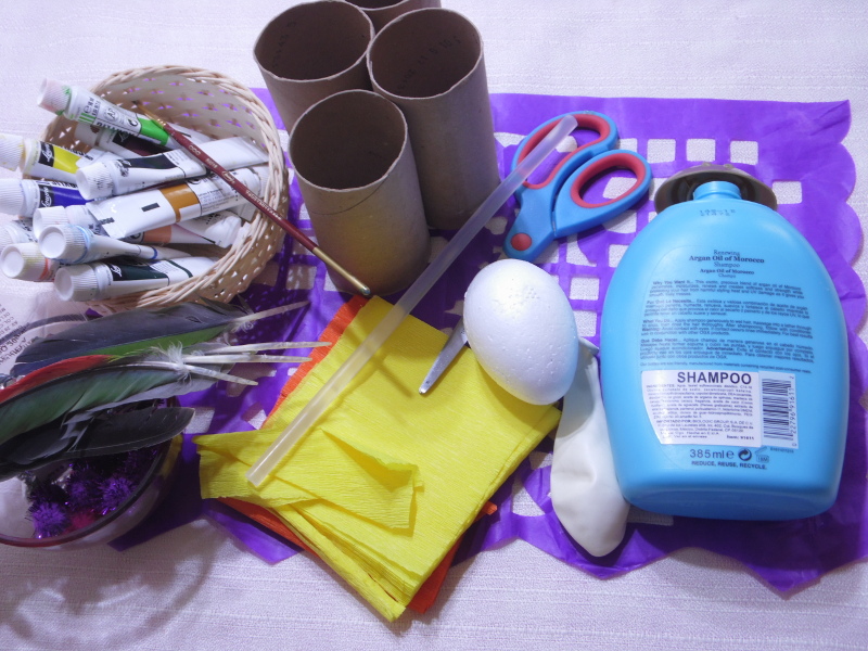 Alcancía de catrina con material reciclado