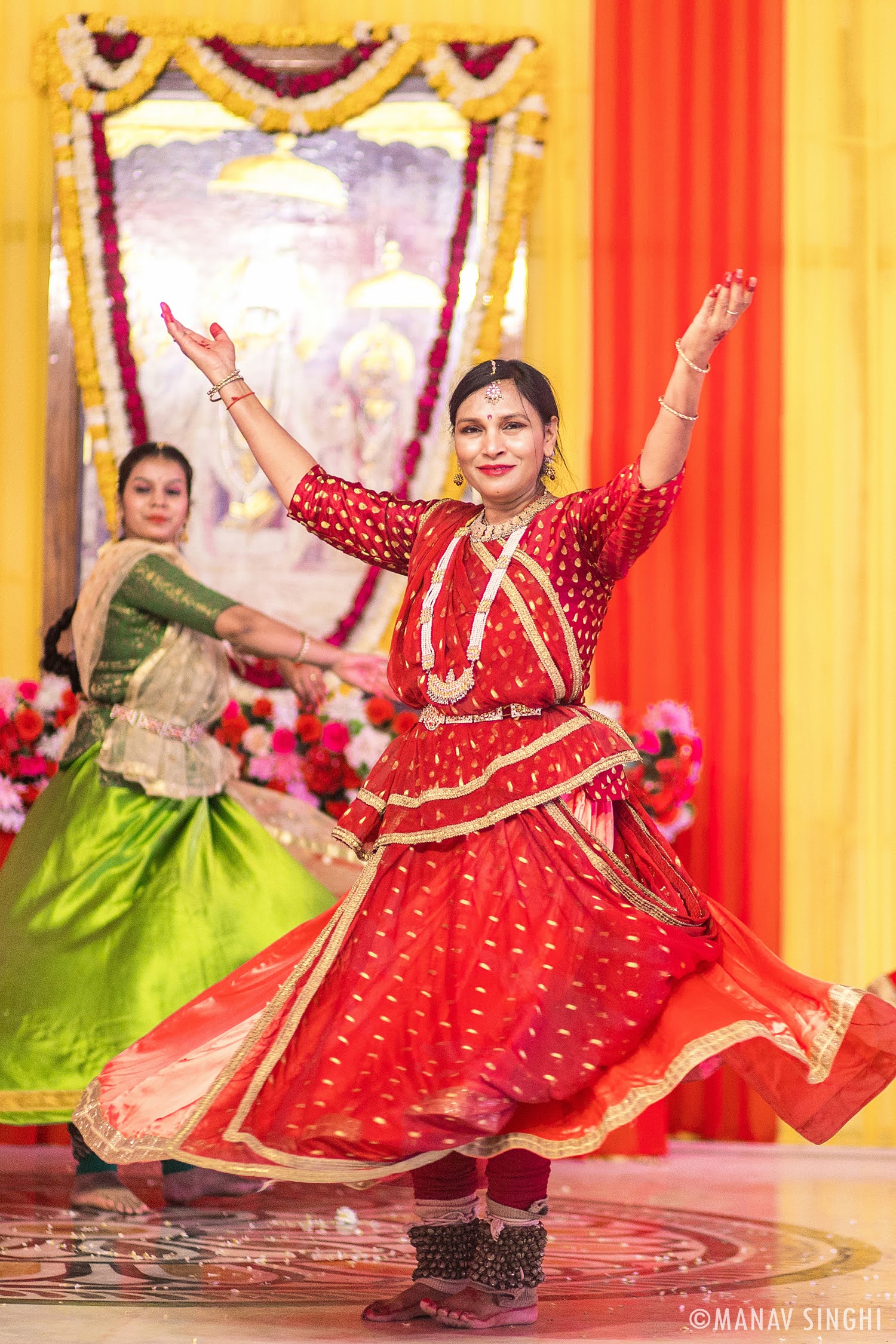 Kathak Guru Sangeeta Singhal at Fag Utsav - 2021 Govind DevJi, Jaipur.