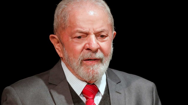 Documento da empresa de Moro prova que triplex era da OAS, não de Lula