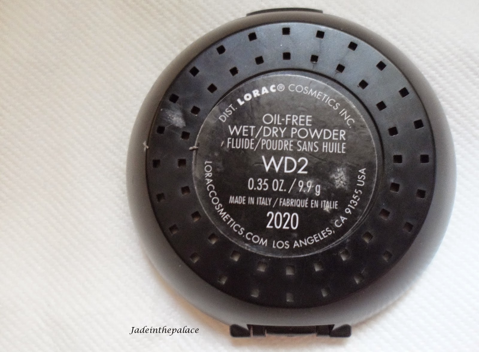 Jade in The Palace Lorac Oil Free Wet / Dry Powder