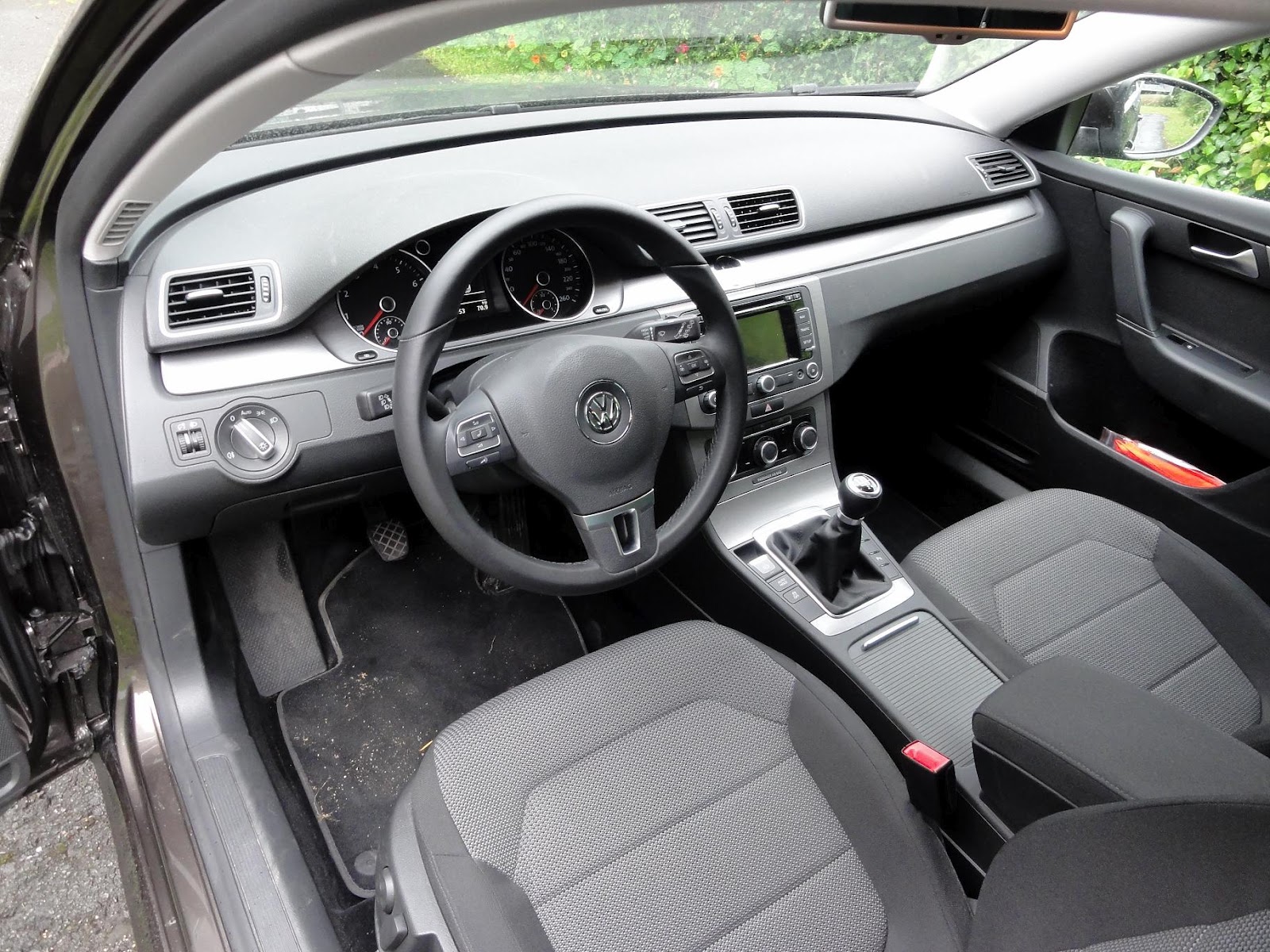 Guitigefilmpjes: Car review: Volkswagen Passat 1.4 TSI ...