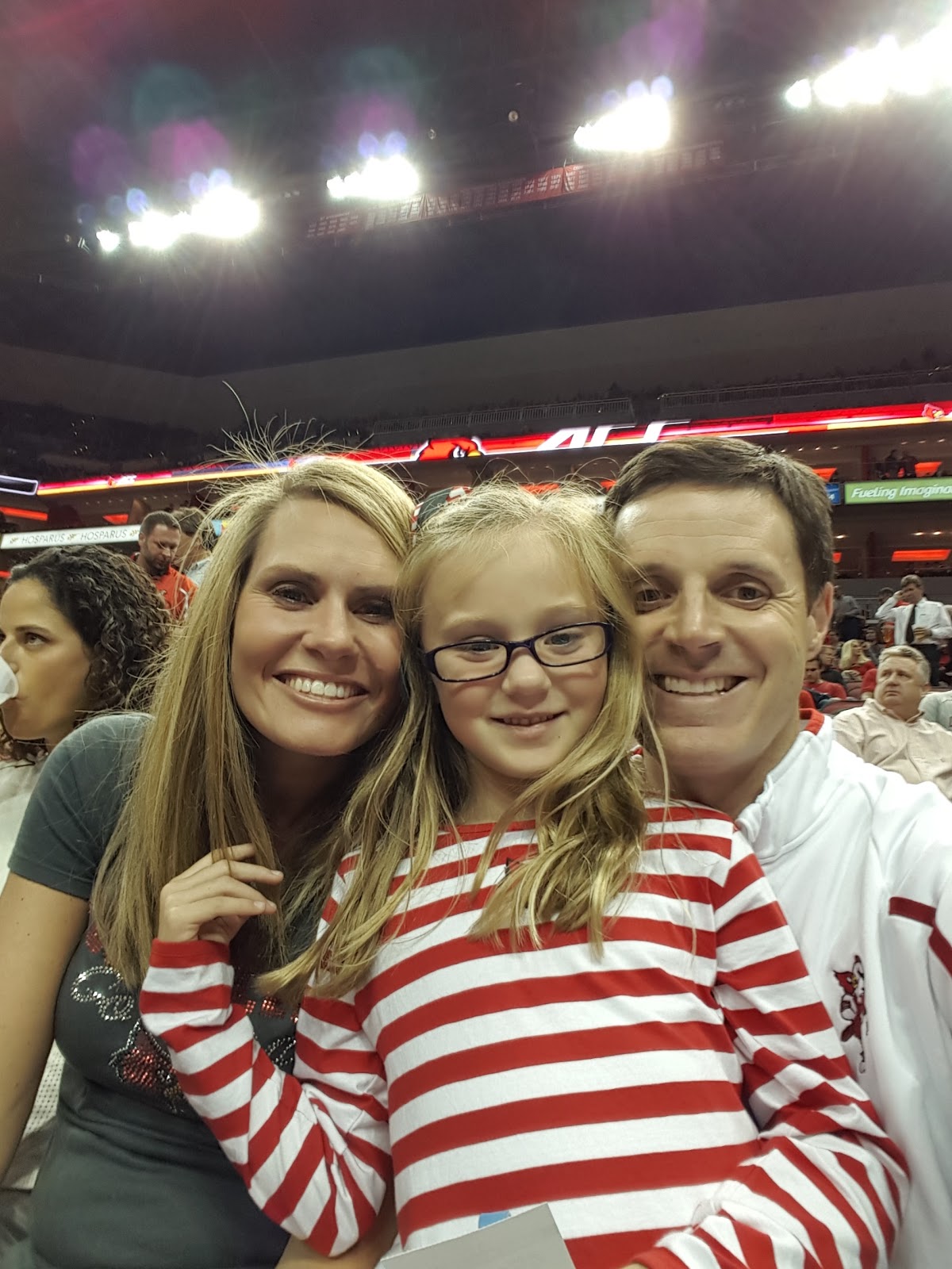CatCardsBabies: U of L basketball game