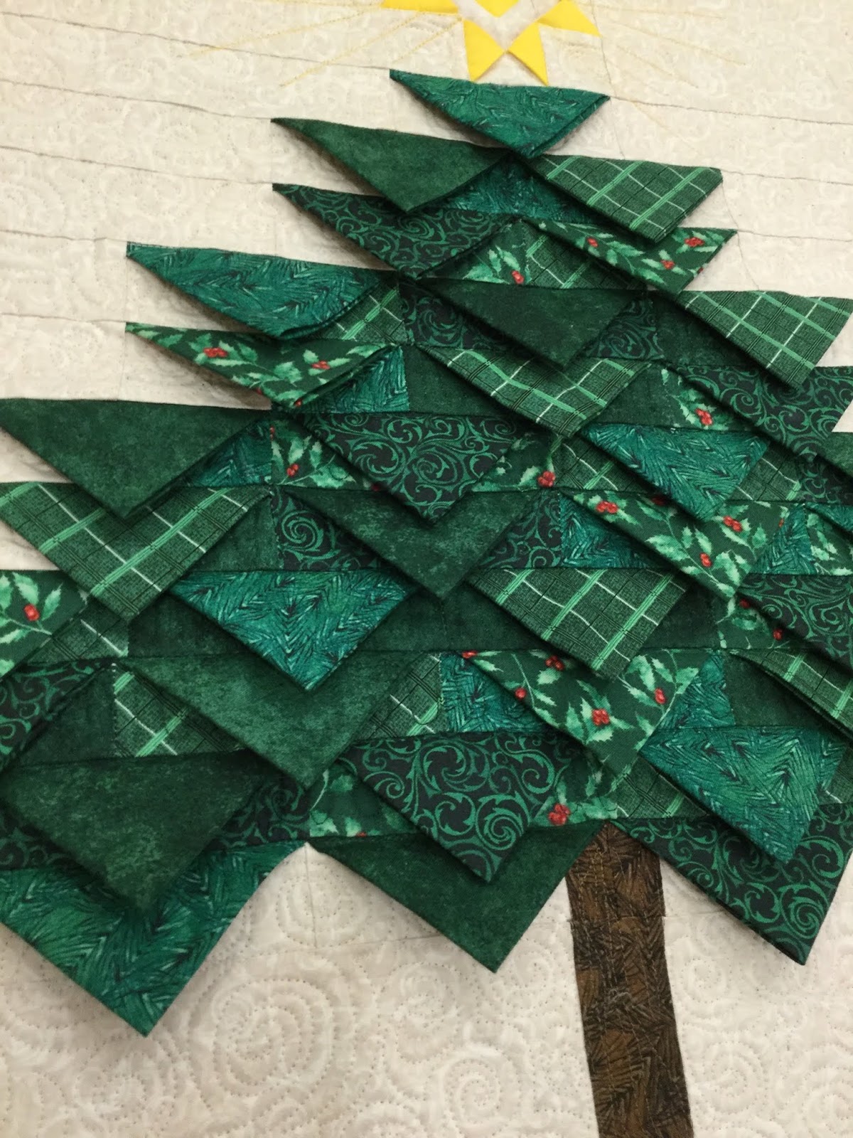 Quilting4pleasure life with quilting 3D Christmas tree wall hanging
