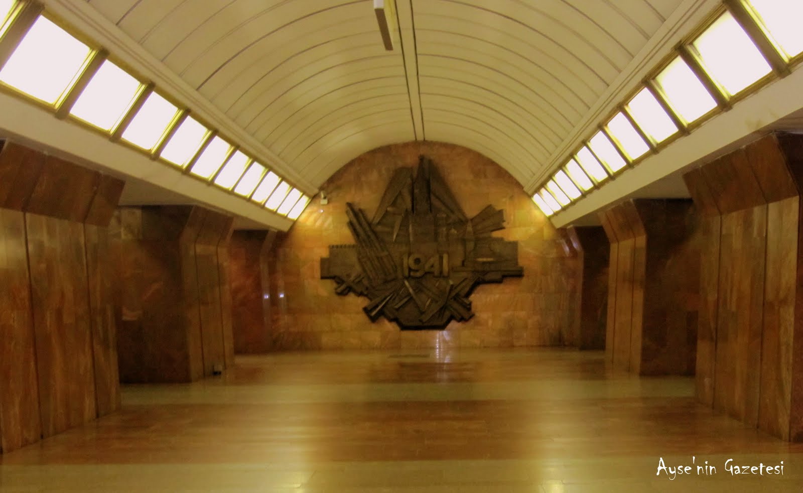 Ayşe Gençer Memiş Şark Pazarı Kazan Ben Kepçe