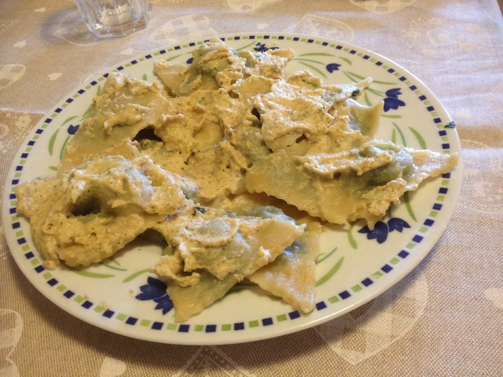 cucina con amici Pansoti con salsa di noci