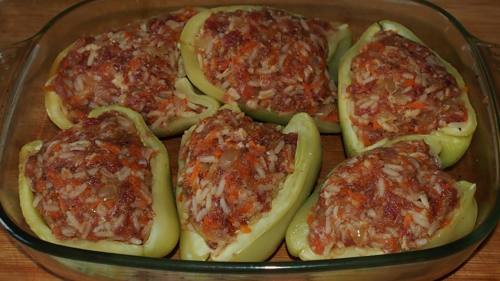 Перчики в духовке с фаршем