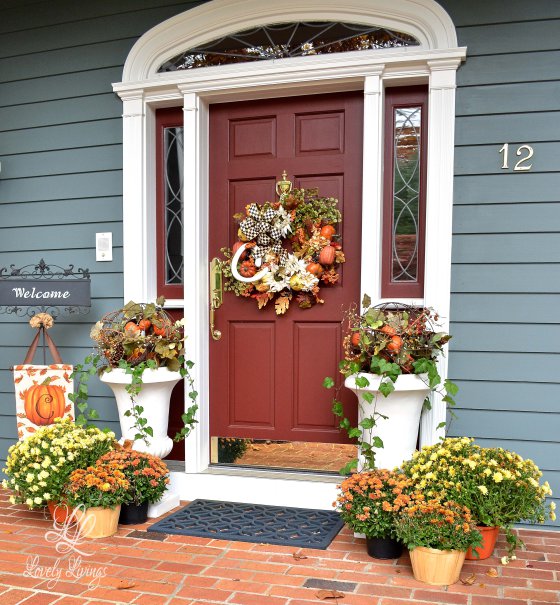 Lovely Things- Fall Porch-From My Front Porch To Yours- Treasure Hunt Thursday
