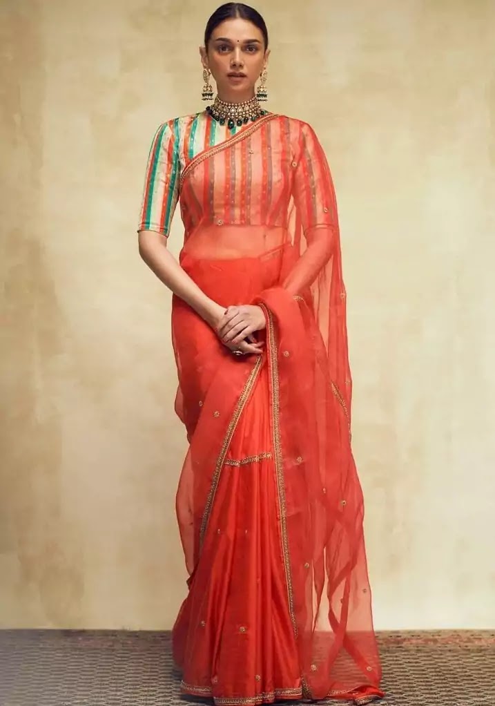 aditi-rao-hydari-in-red-organza-saree aditi-rao-hydari-in-red-organza-saree