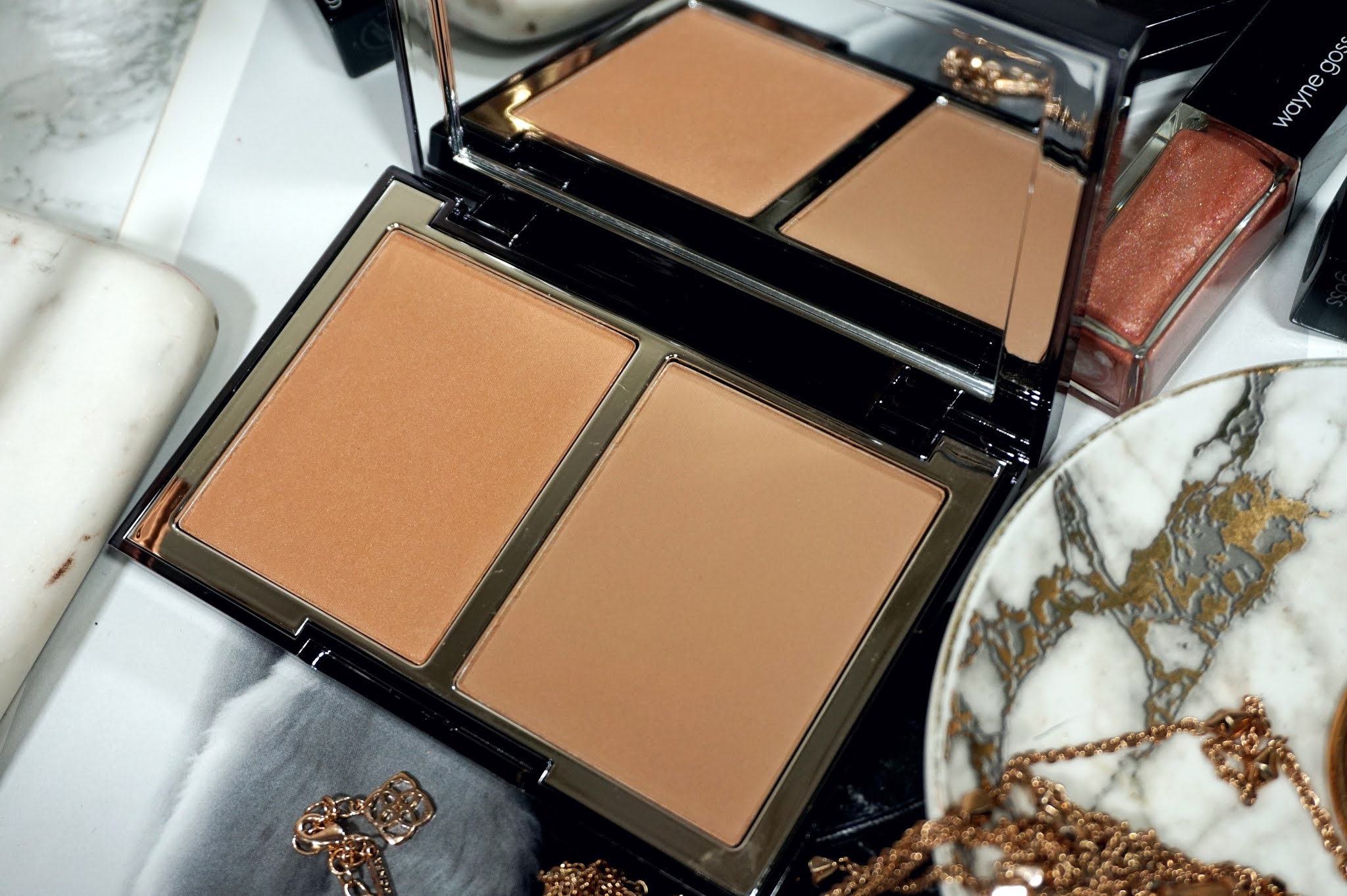 Wayne Goss The Radiance Boosting Face Palette Review and Swatches