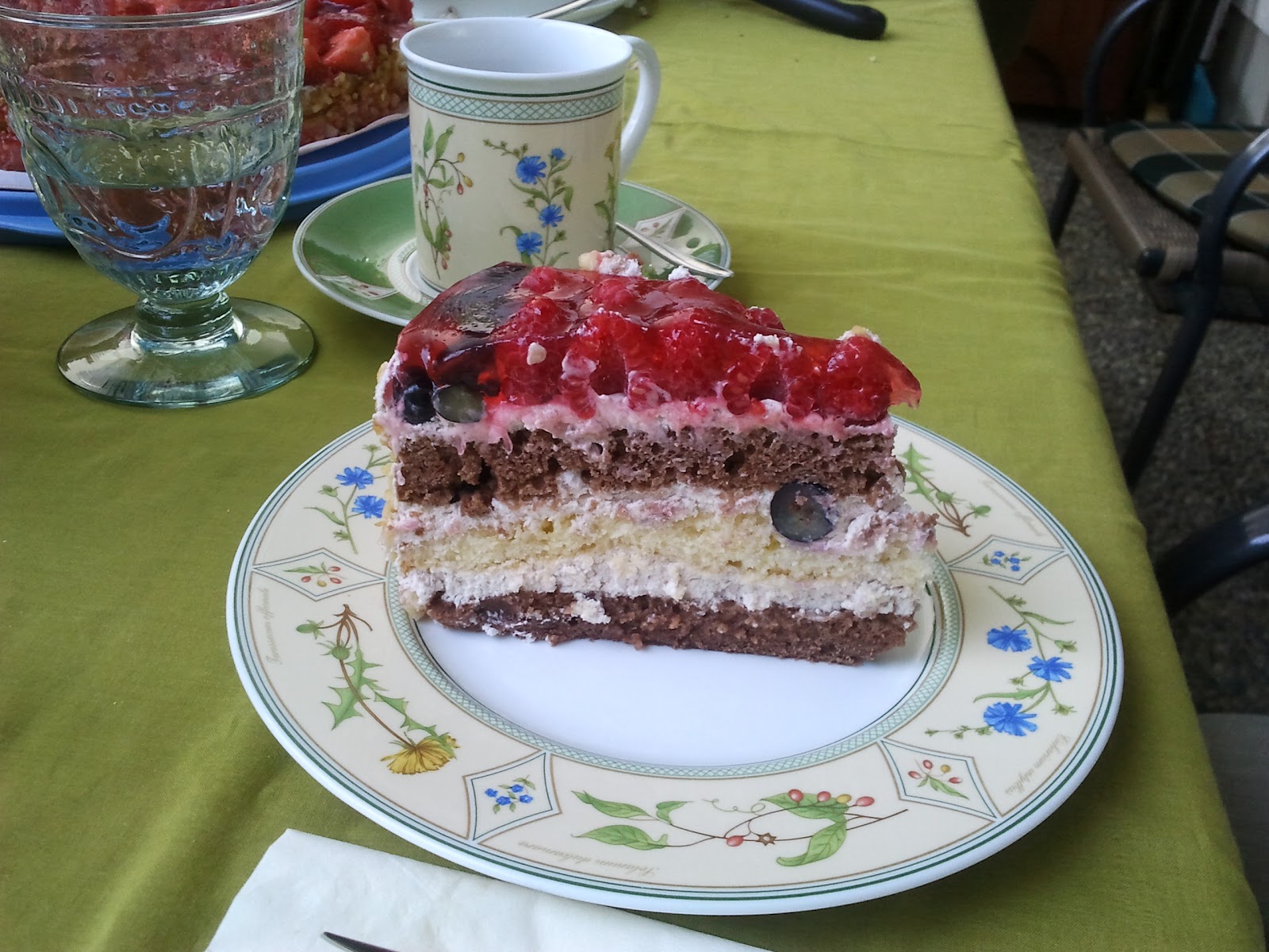 TASTE IT: 3-TAGE-TORTE TASTE IT: 3-TAGE-TORTE