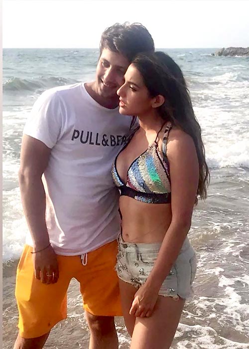 Sara Ali Khan bikini bollywood actress Sara Ali Khan bikini bollywood actress