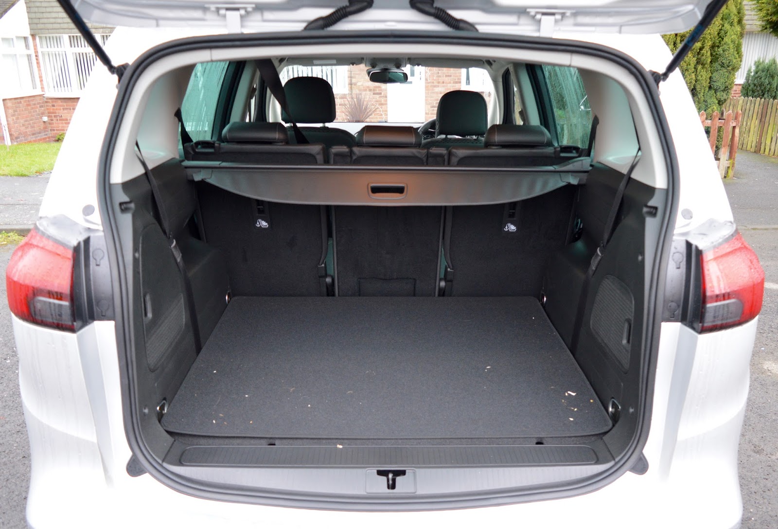 5 Reasons the Vauxhall Zafira Tourer is an ideal car for families