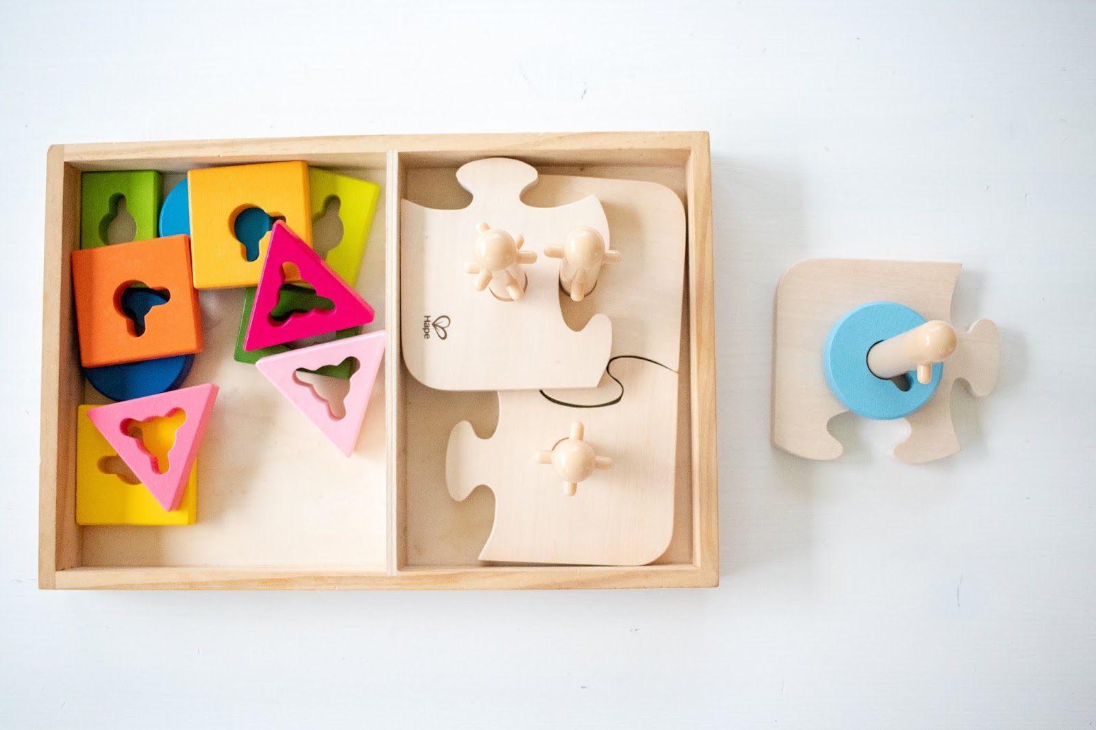 A look at the Montessori friendly toys we are using at 2.5-years-old.