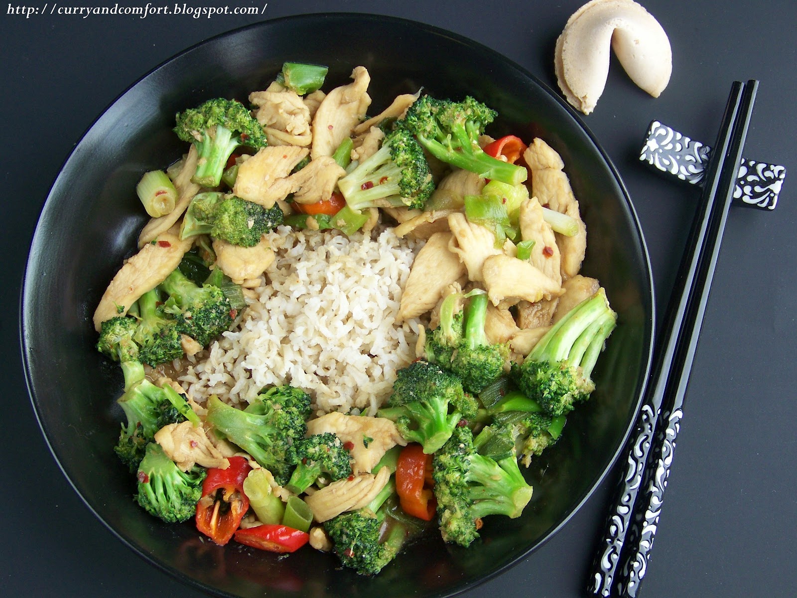 Kitchen Simmer: Chicken and Broccoli Stir Fry
