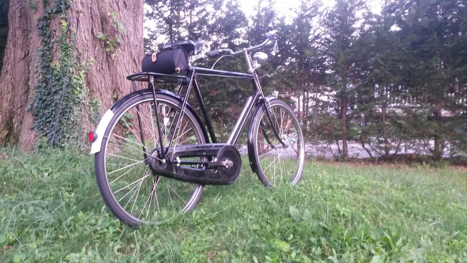 The Bike Shed: The Early 'Modern' Adult Bicycle in the U.S: 1930s-50s