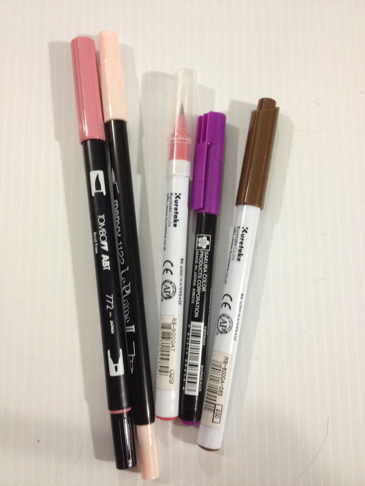 Tombow Blended Lettering Set includes 5 ABT Brush Pens, 1 Mono Pencil, 1  Mono Eraser, 1 Fudenosuke, 1 Water Brush, Blending Palette and Guide - Cosy