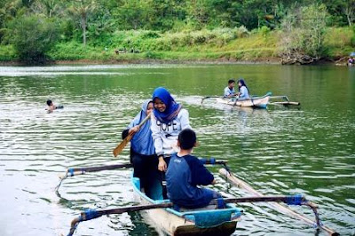 Budidaya Ikan Lele Dan Manfaat Ikan Lele Ragam Bisnis Anak Muda Di Desa Ternak Ikan Lele