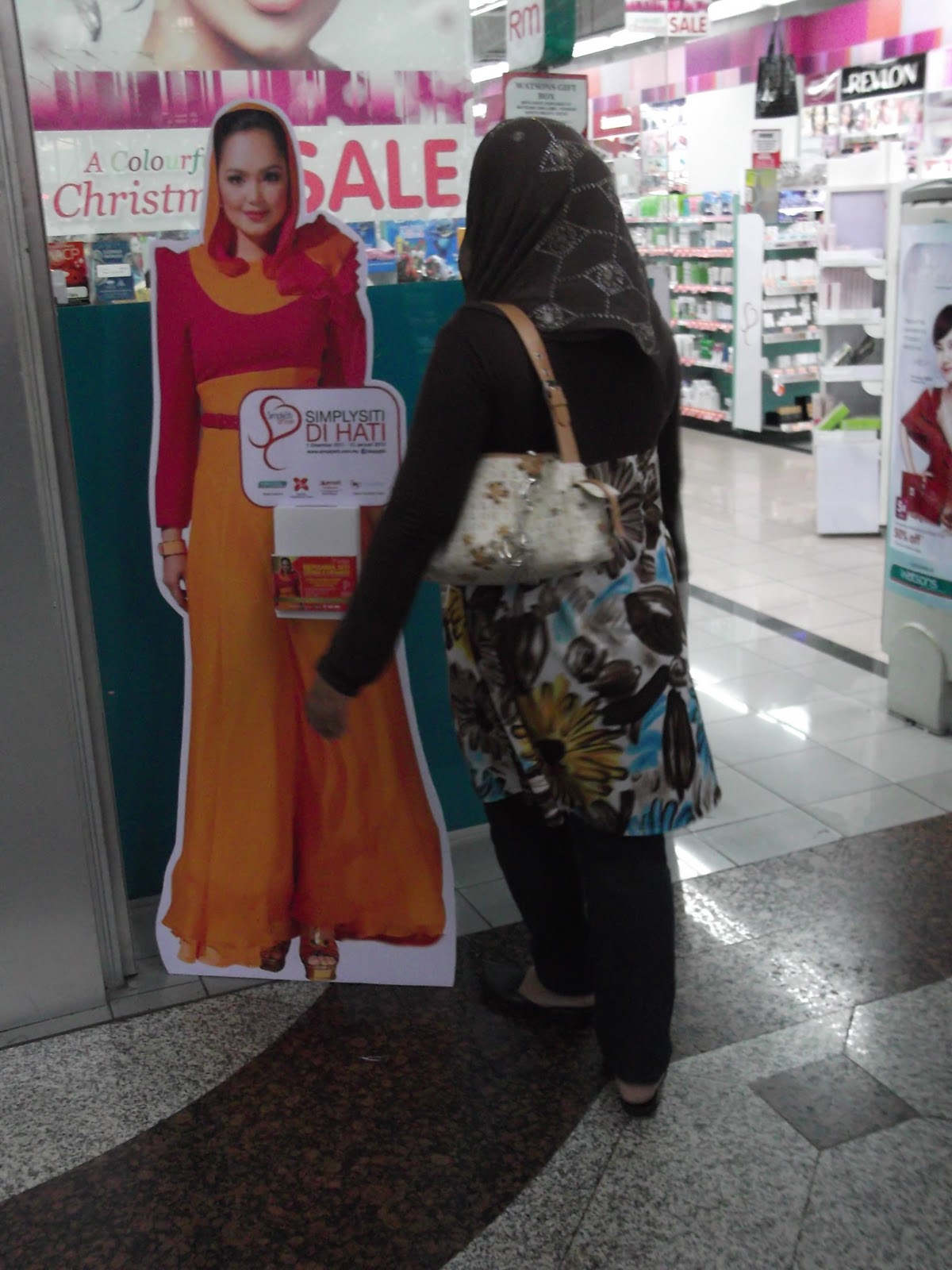 bukan kisah dongeng lagi: Abang Menyakat Ayang