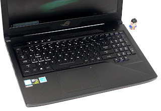 Laptop Gaming ASUS ROG Strix GL503VD-FY387T